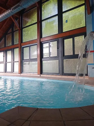 La Casa Malvarrosa- piscina climatizada — foto 9