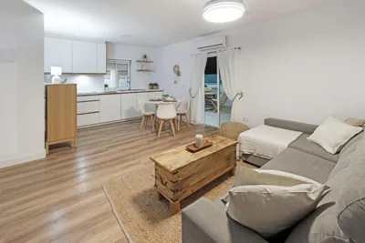 La Casita de Emily - Reformada, bien situada y con piscina amplia — foto 11