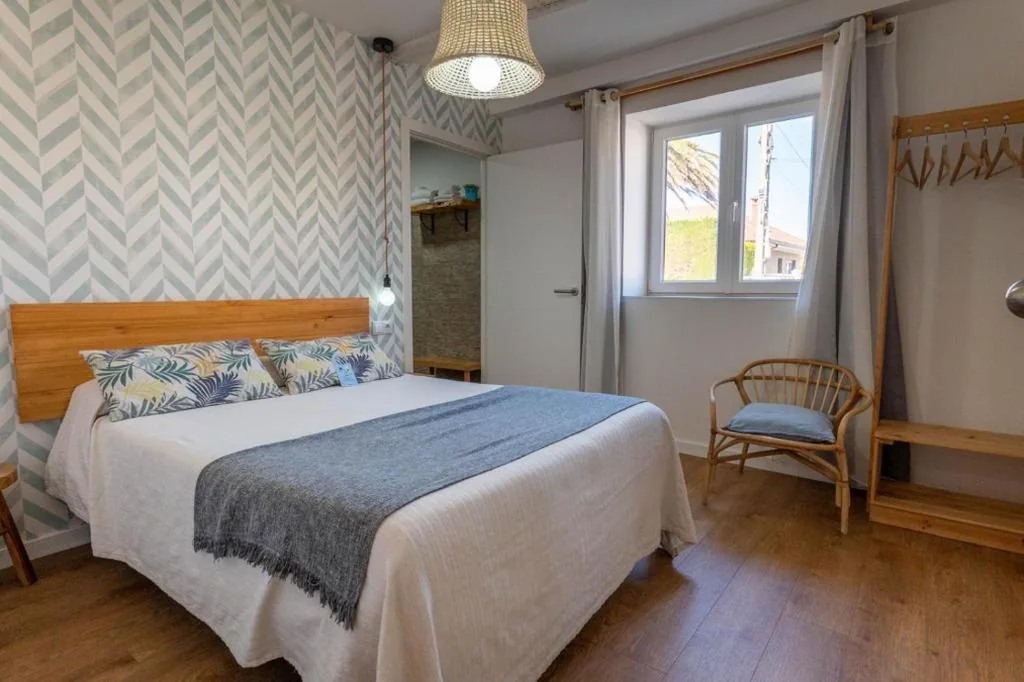 Tweepersoonskamer met eigen badkamer — La Casita de Melón