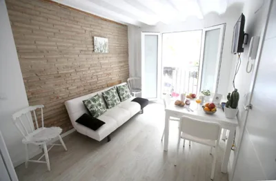 LA CASITA DEL LAUREL casa entera By Apartamentos Logrono — Foto 4