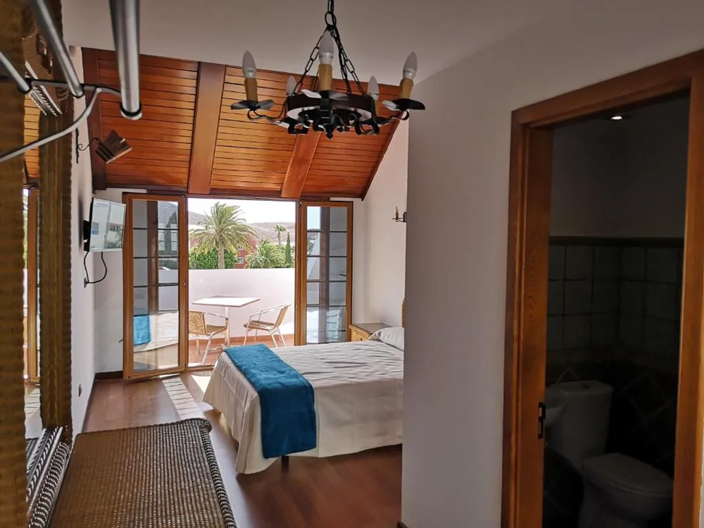 Habitación Doble Superior — La Casona Canaria Boutique Home B & B