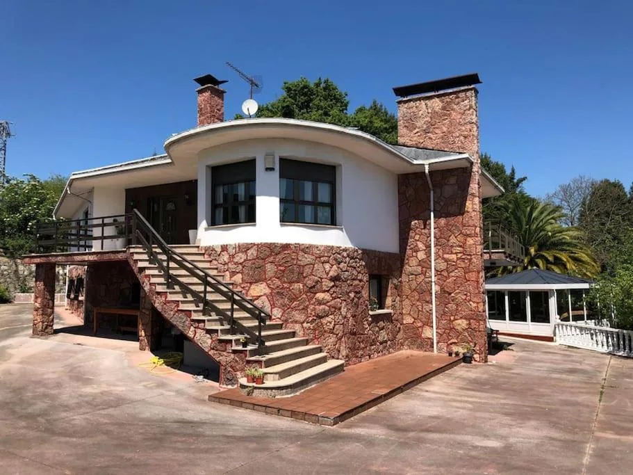 Villa — La Casona de la Carbayeda
