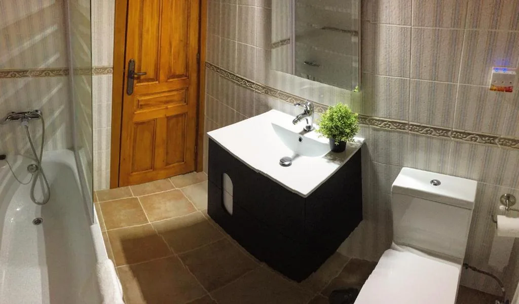 Habitación Doble Estándar — La Casona de Rudagüera