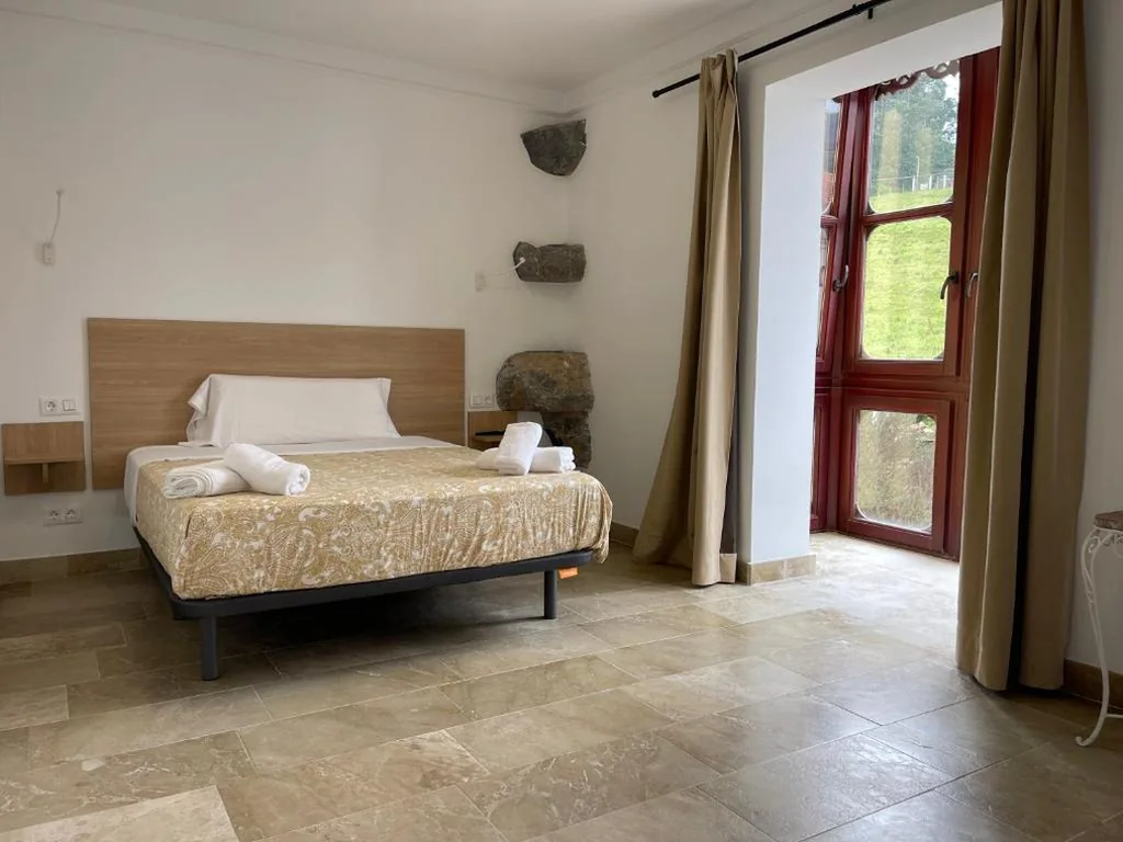 ダブルルーム — La Casona Otañes HABITACIONES & APARTMENTS CASTRO URDIALES