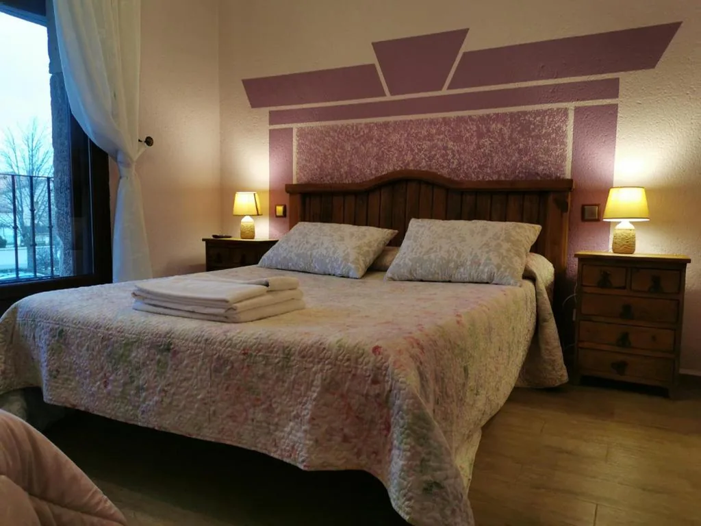 Standardzimmer mit 1 großem Bett — La Cerca