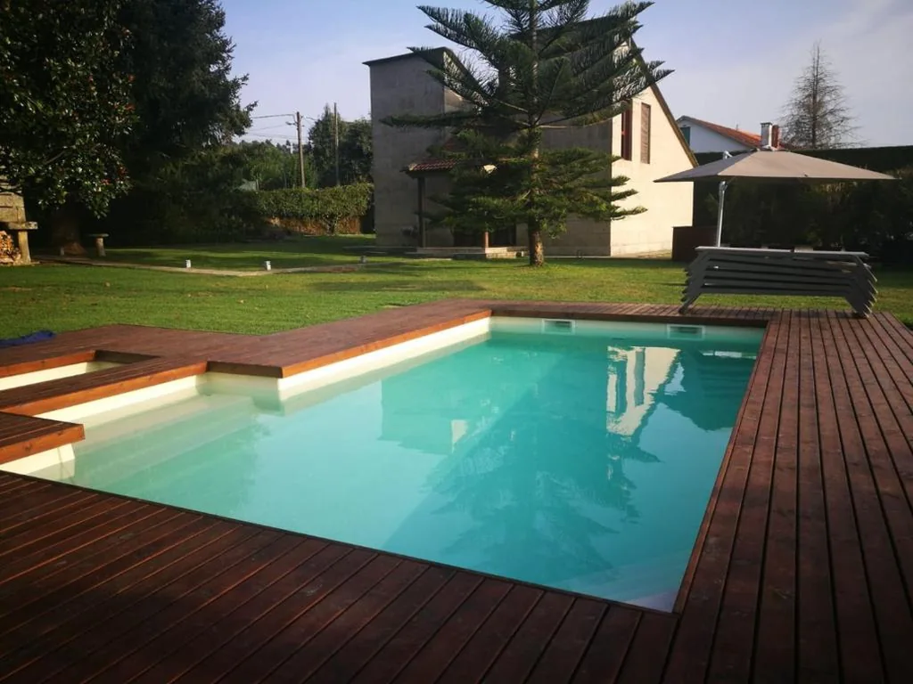 Villa Deluxe — La Curia