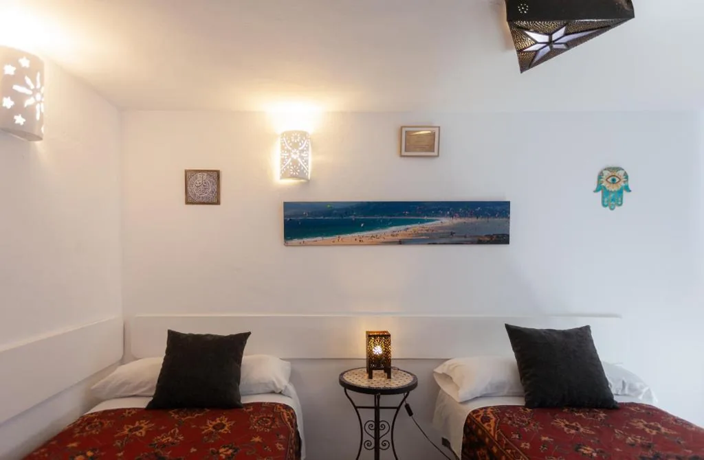 Tweepersoonskamer met 2 eenpersoonsbedden — La Estrella de Tarifa