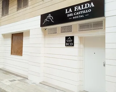 La falda del castillo hostal — foto 6