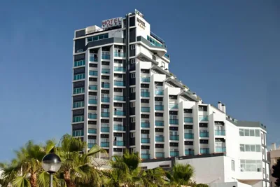 La Familia Gallo Rojo — foto 9