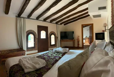 La Figuerola Hotel & Restaurant — Foto 6