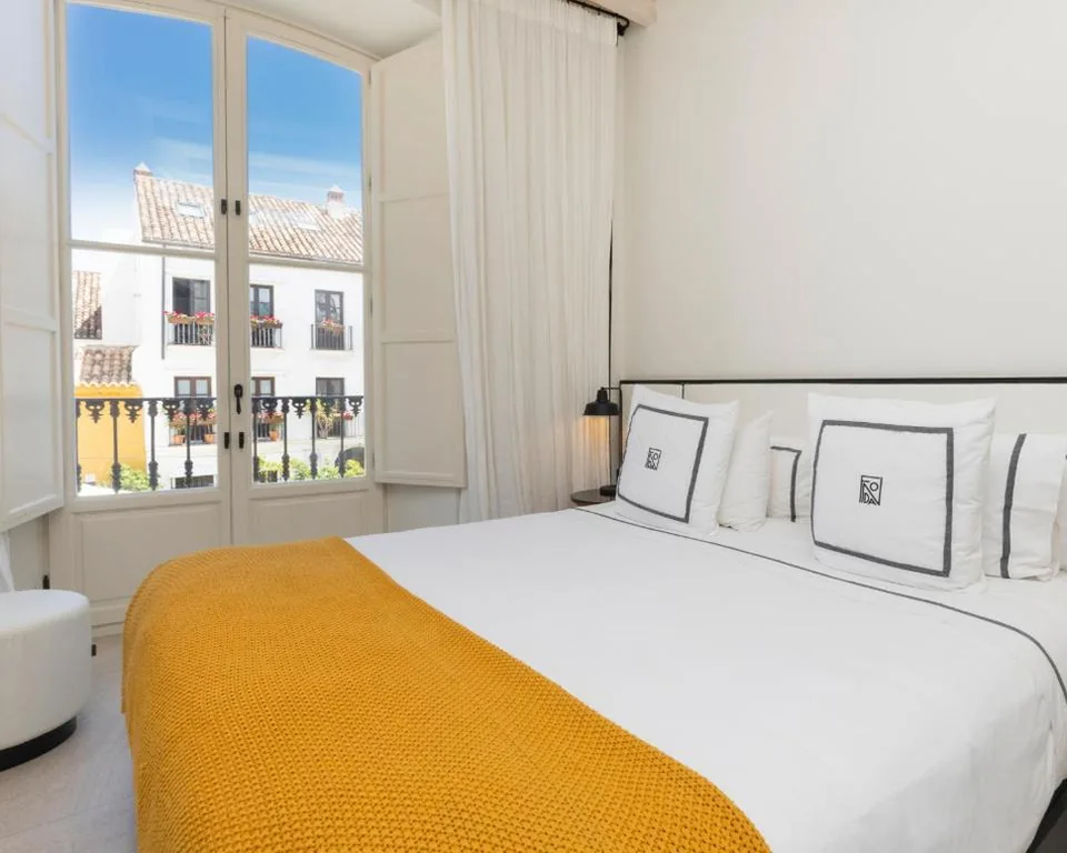 Chambre Double Deluxe avec vue sur la ville - 1 ou 2 lits — La Fonda Heritage Hotel Luxury, Relais & Châteaux