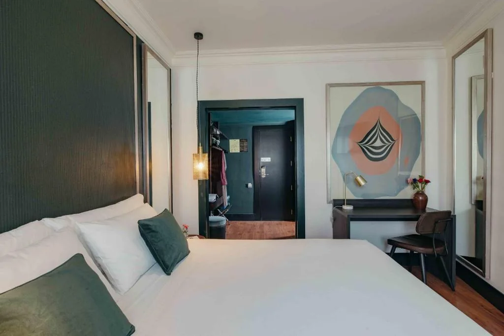 Deluxe-Doppelzimmer mit Dusche — La França Hotel Boutique