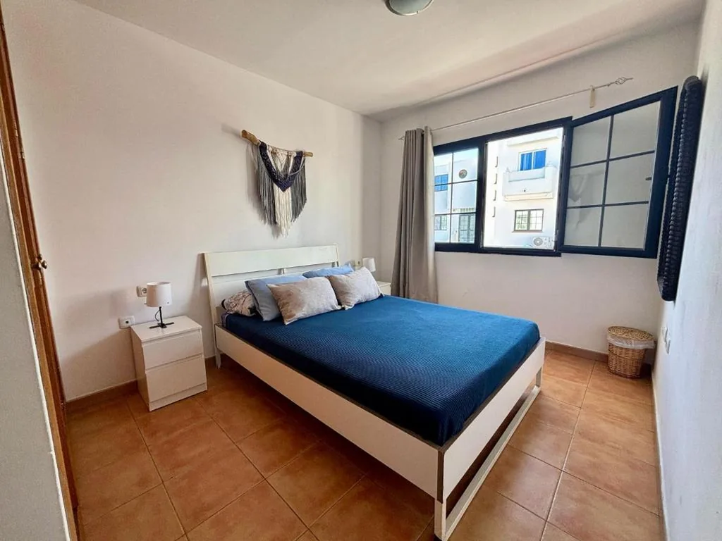 Double Room with Shared Bathroom — La Fresa Guest House Corralejo