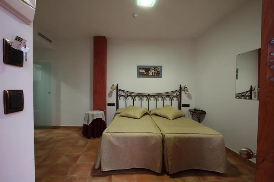Chambre double - 1 ou 2 lits — La Galerica
