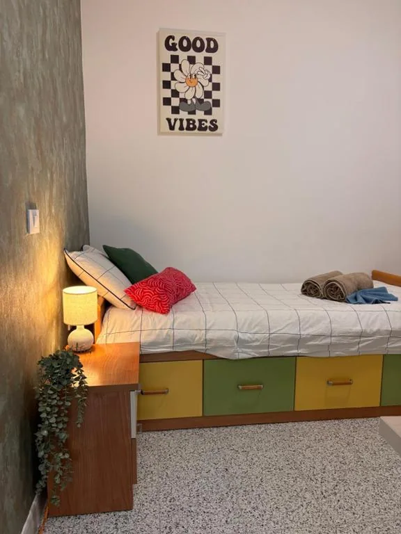 Quarto Individual — La Isleta Coliving