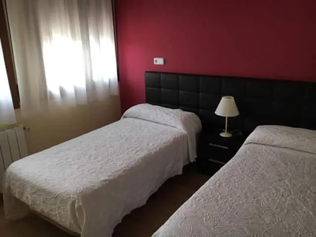 Camera doppia con bagno privato - 2 letti — La Laguna