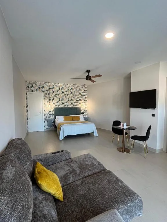 带露台的单间公寓 — La LIPA Suites