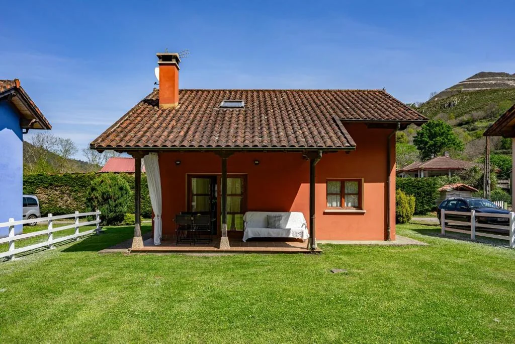Casa con 3 camere da letto — La Llosona