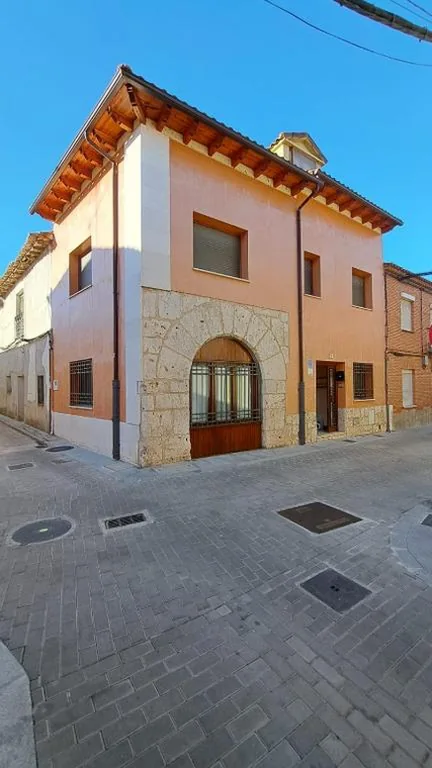 Casa com 3 quartos — La Madre Abadesa, Casa en Casco Historico