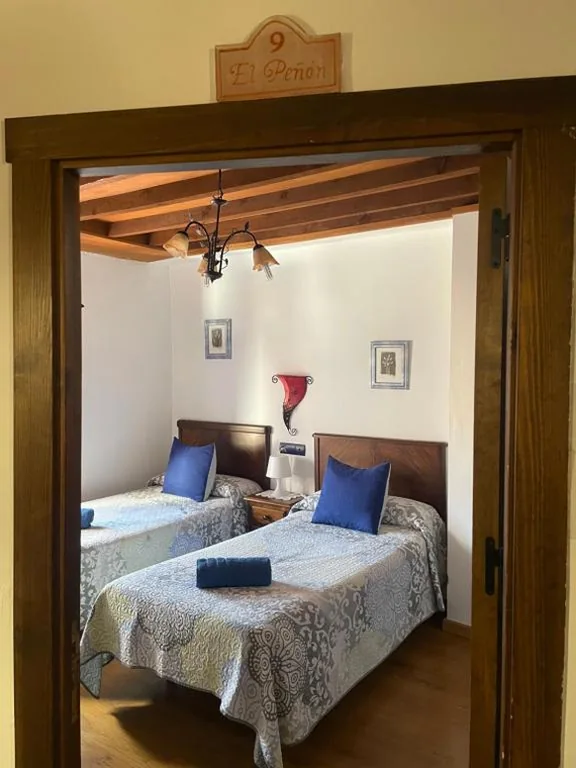 Double Room - 2 Beds — La magnolia