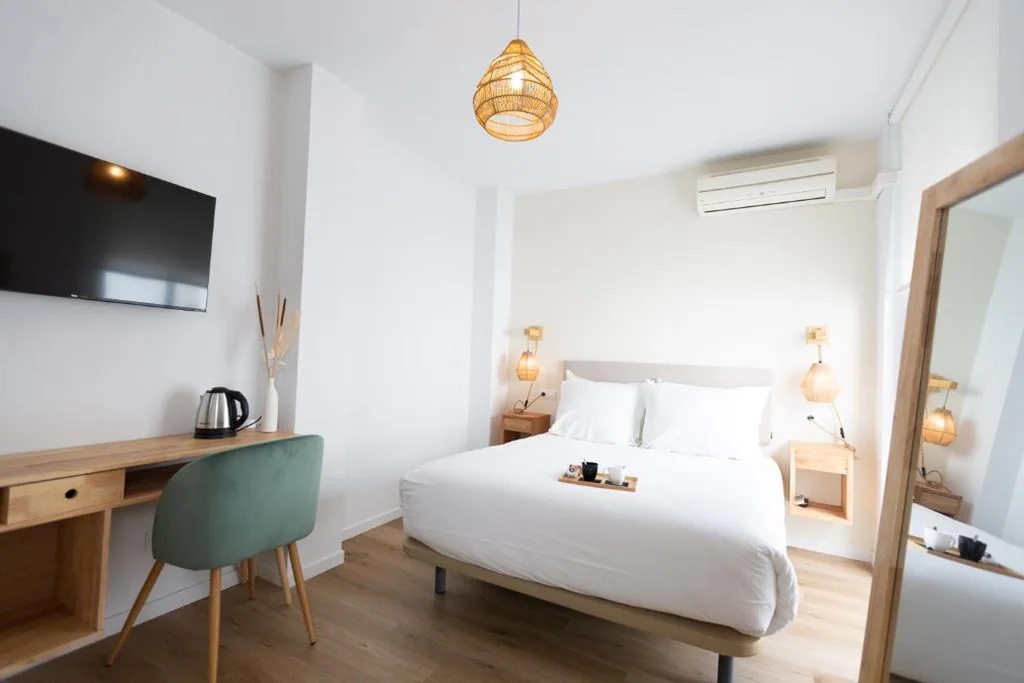 Chambre double avec terrasse — La Malagueña by Croma