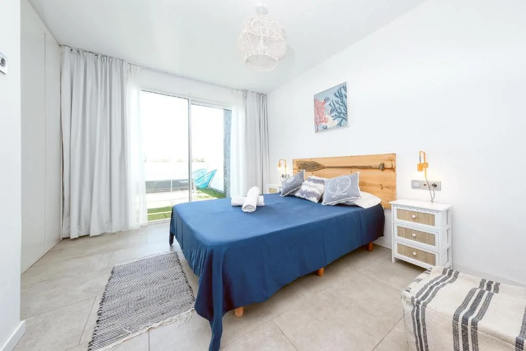 La Marinera House - Near the beach, Air-Con, Fast Wifi and SAT tv By Lanzarote Vacation Homes
