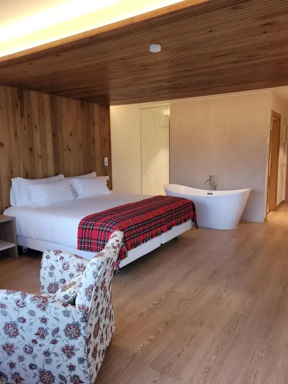 Suite con vista sulle montagne — La Mira de Gredos