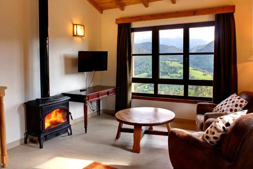 Apartamento de 1 dormitorio (a 400 metros del hotel) — La Montaña Mágica Hotel Rural