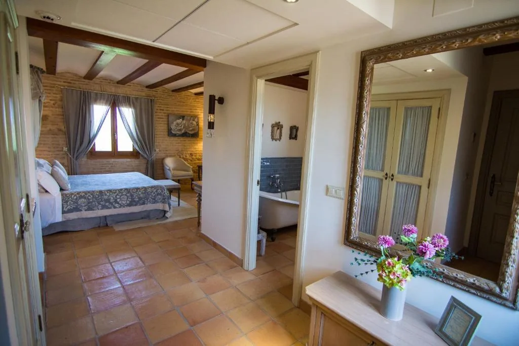 Junior Suite — La Mozaira