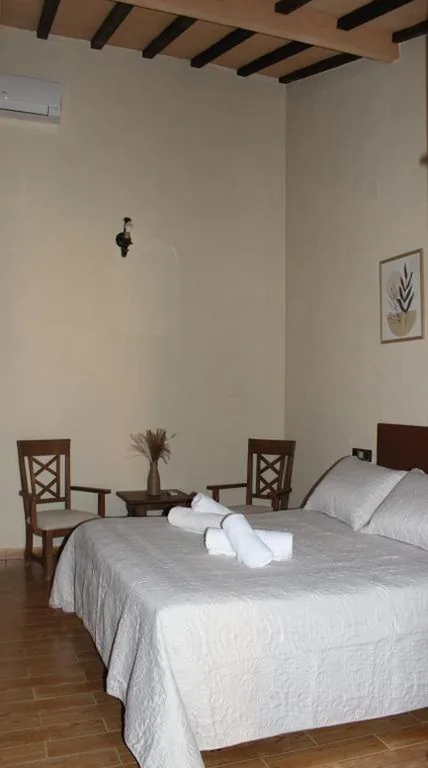 Habitación Doble — La Muralla de Gredos Hotel Rural