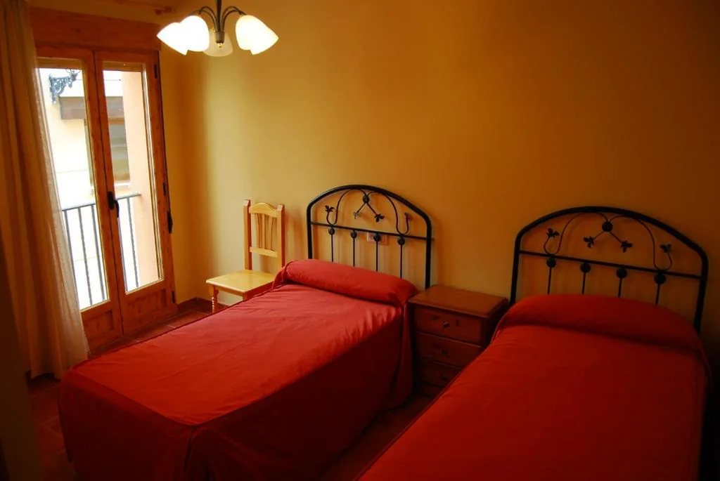 Quarto Duplo Standard - 2 camas — La Noguera
