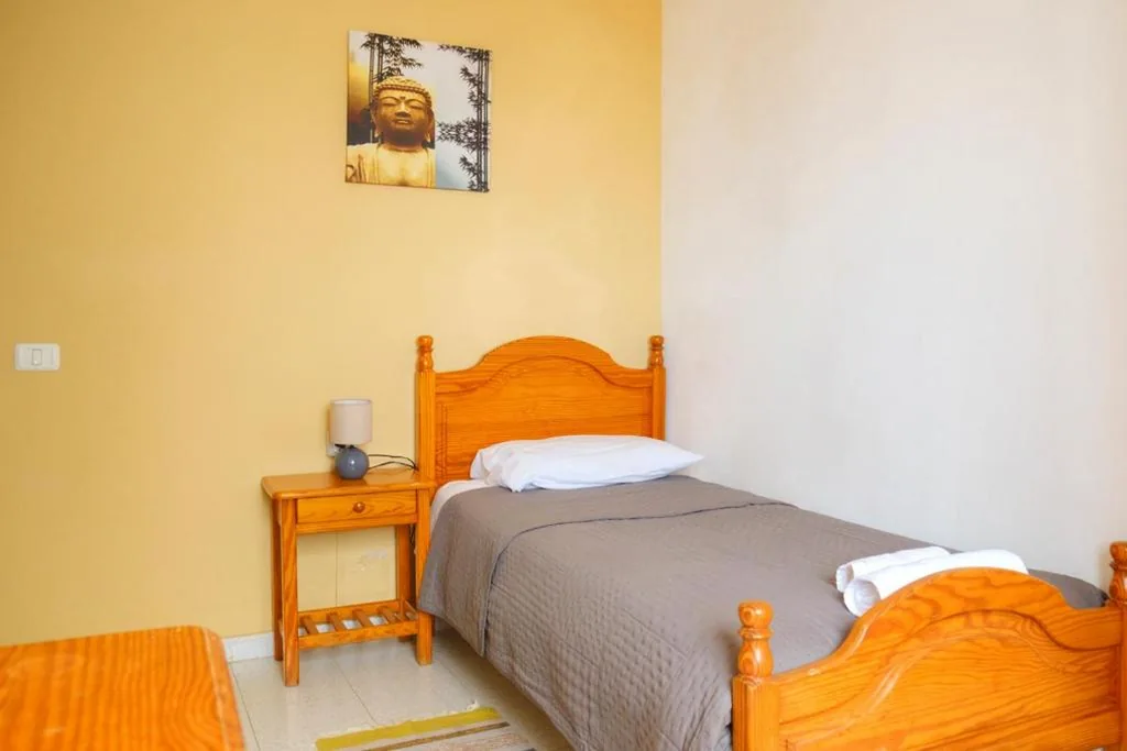 Camera singola — La Palma Hostel by Pension Central