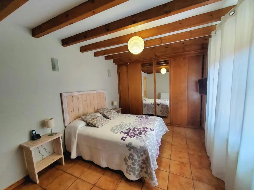 Chambre double avec baignoire spa — La Panera