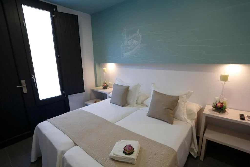 Habitación Doble - 1 o 2 camas — La Pasajera Hostal Boutique