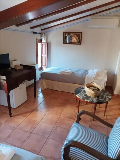 LA PENSION DE DOÑA ANITA — Foto 4