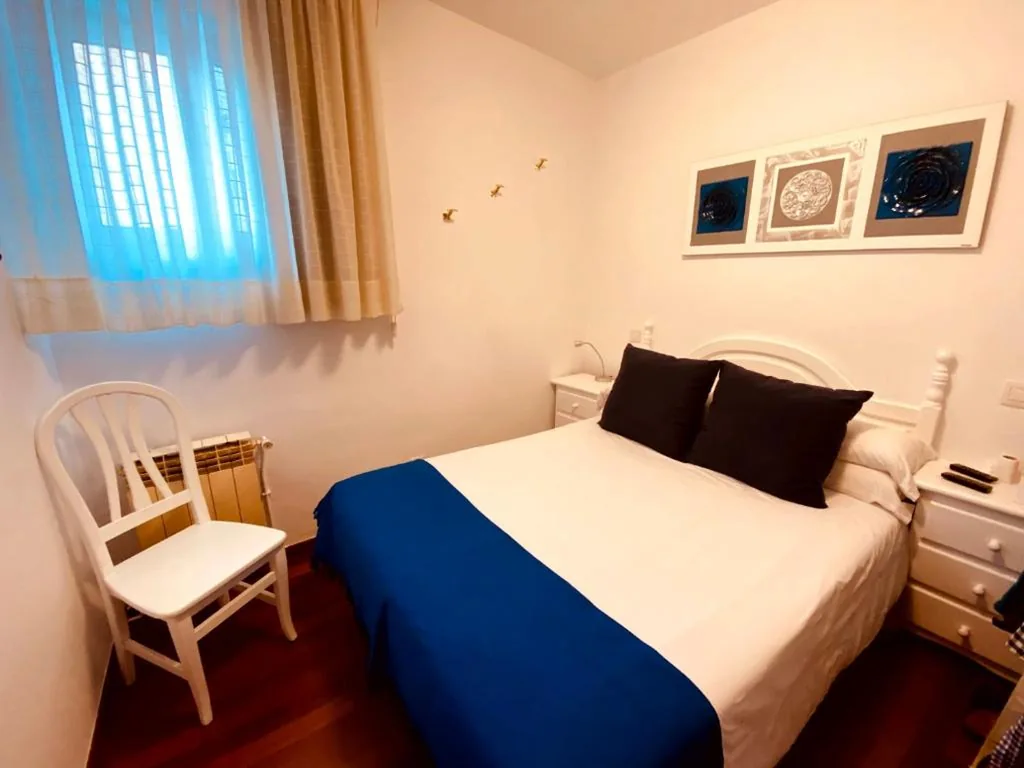 Chambre double avec salle de bains privative — La Pensión del Camino