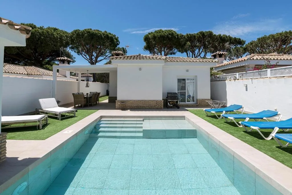 Villa de 3 dormitorios — La Perla Costera
