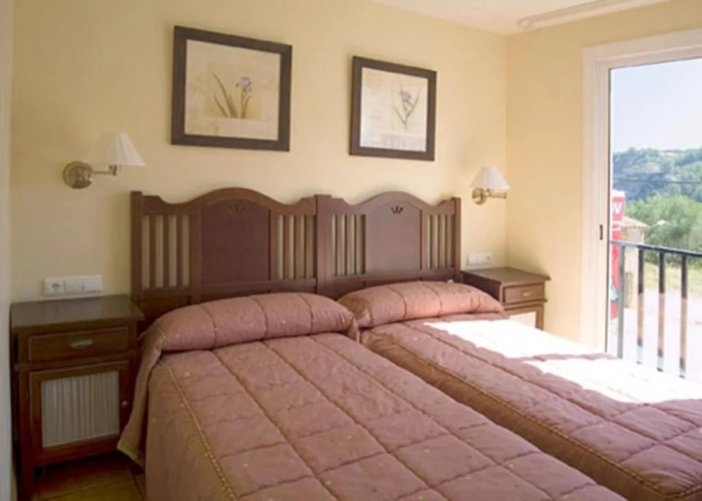 Habitación Doble - 1 o 2 camas — La Piedra del Mediodía