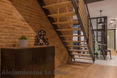 La Plaza — Foto 12