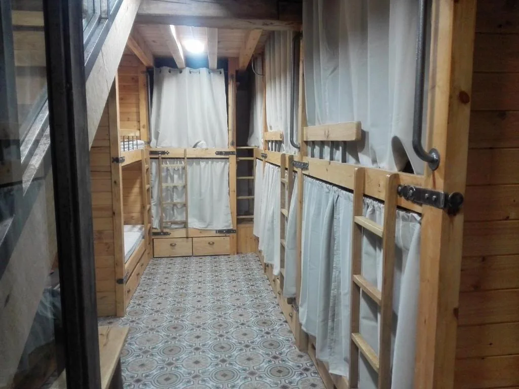 Letto a castello in camera condivisa mista — La plazuela verde