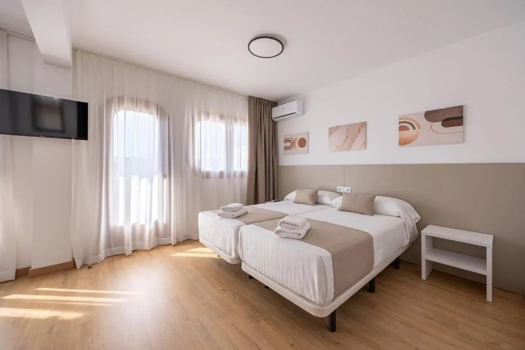 带露台四人间 — La Posada Boutique rooms Albir