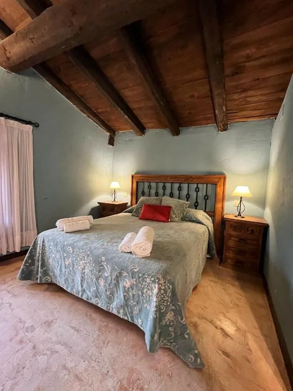 Habitación Doble con baño privado — La Posada de la Bruja