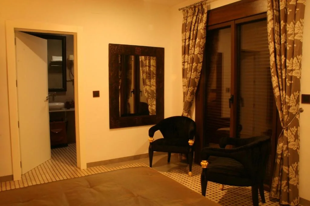 Tweepersoonskamer met balkon — La Posada de las Casitas