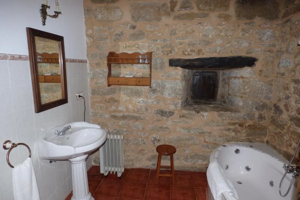 Habitación Familiar Doble — La Posada de Pedrazales