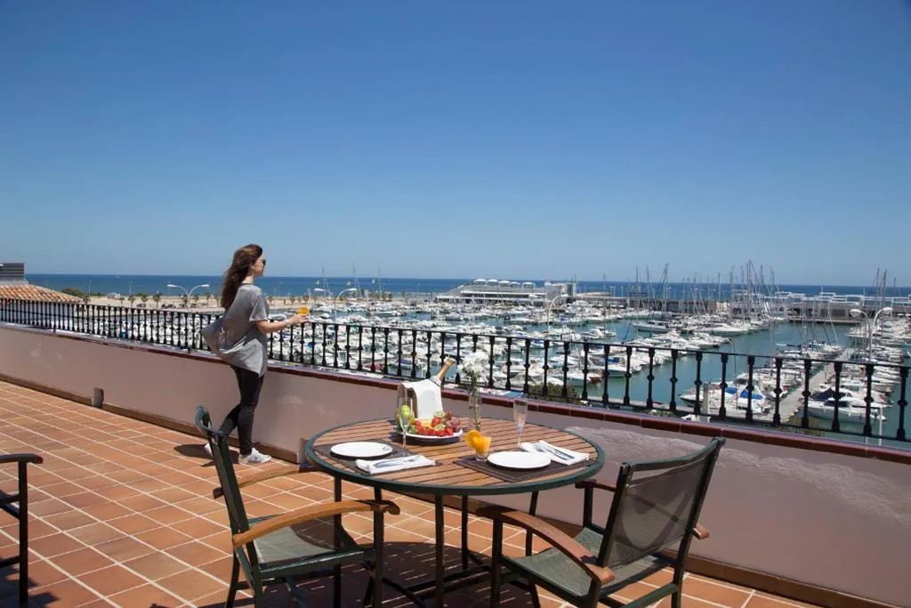 Suite con terrazza — La Posada del Mar