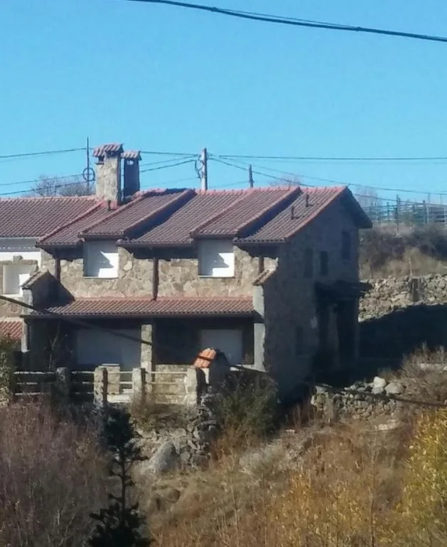 Maison de 5 chambres — La Puente 9 de Gredos