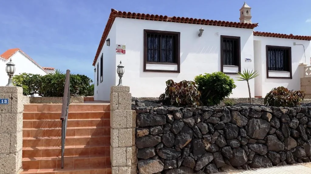 Villa de 3 dormitorios con piscina — La Quinta Villas