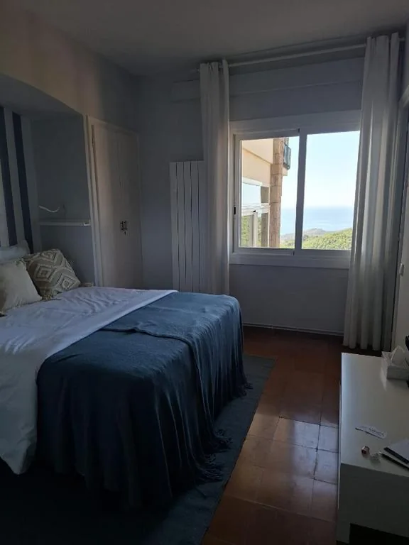 大型ベッドルーム — La Roqueta Hotel