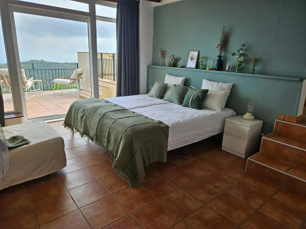 La Roqueta Hotel