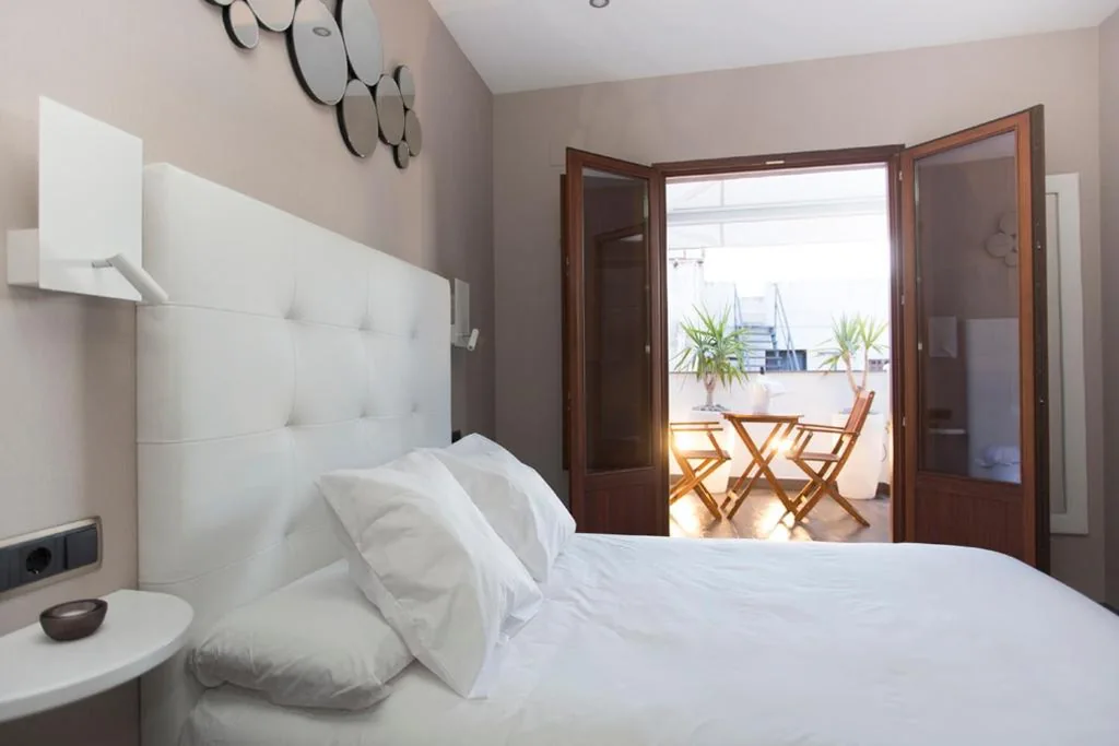 Deluxe Double Room with Side Sea View (with Exclusive Jacuzzi) — La Sepia Boba (Adults only)